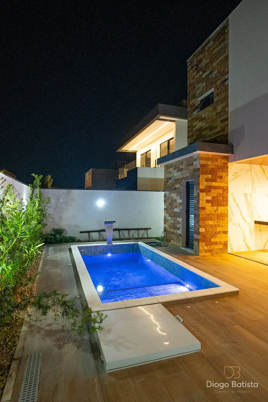Casa duplex moderna no Terras Alphaville